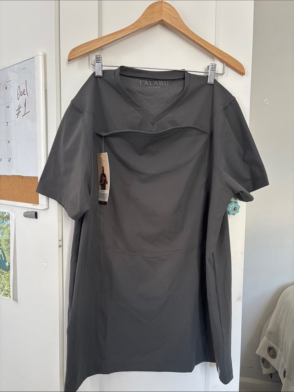 Lalabu Men's Short-Sleeve dad shirt in Charcoal Gray